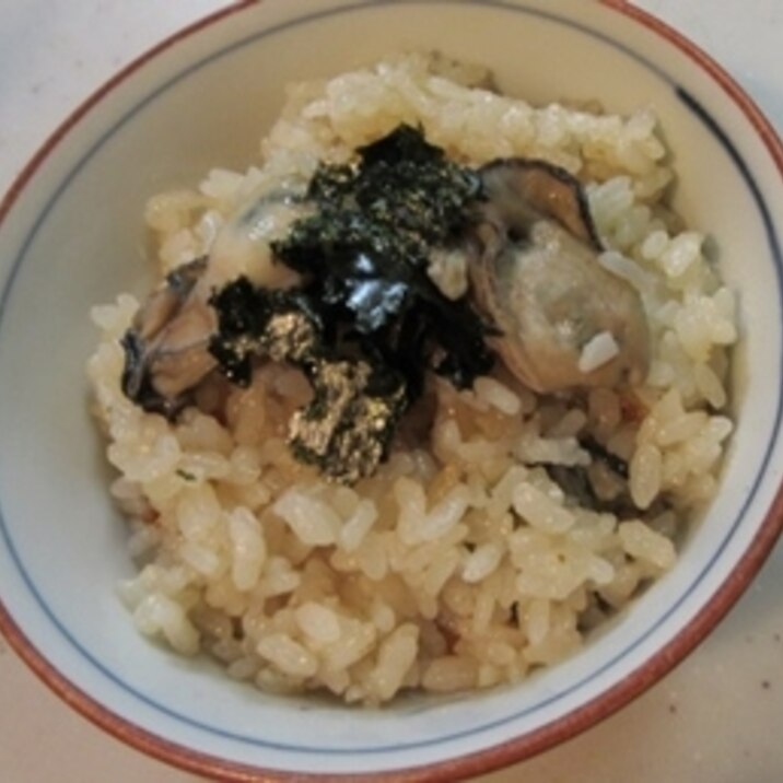 あご出汁が美味しい♪牡蠣ご飯